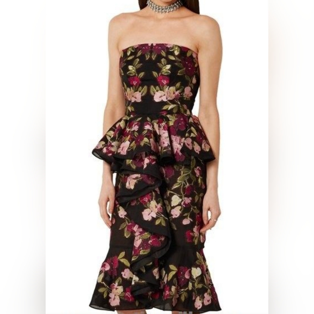 Alexander McQueen Silk Brocade Floral Black Strapless Peplum Flounce Dress 44 8